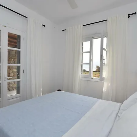 Villa Family's Getaway Kampos Village In